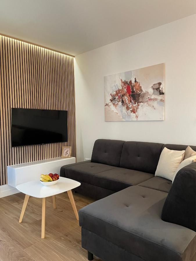 Penny Epetium Appartement Stobreč Buitenkant foto